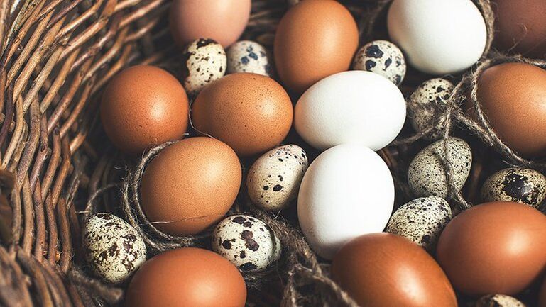 Quail and chicken eggs should be added to a man's diet to maintain potency. 